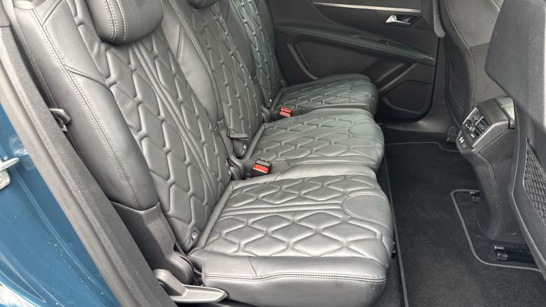 Peugeot 5008 1.2 PureTech Allure Premium+ 5dr EAT8 Petrol Estate